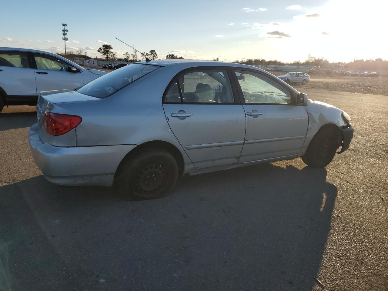 2004 Toyota Corolla - Image 3