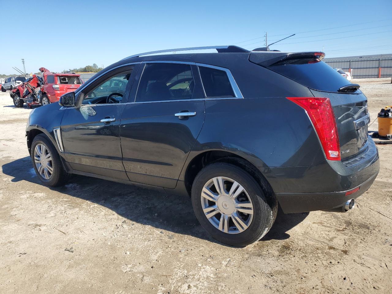 2015 Cadillac SRX - Image 2