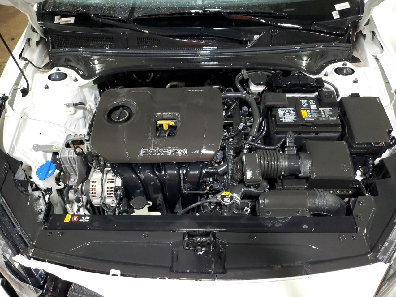 2023 Kia Forte - Image 11