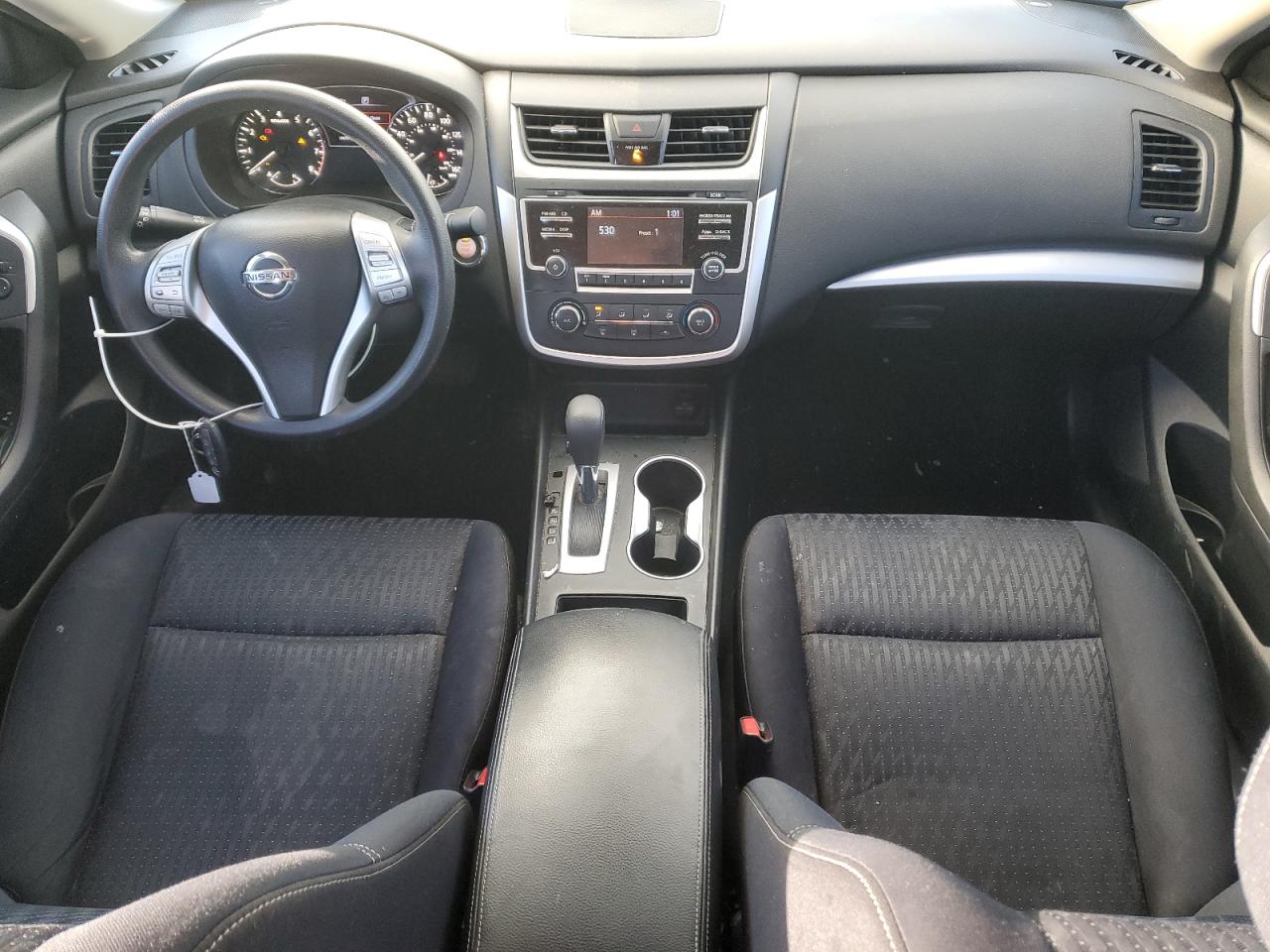 2016 Nissan Altima - Image 8
