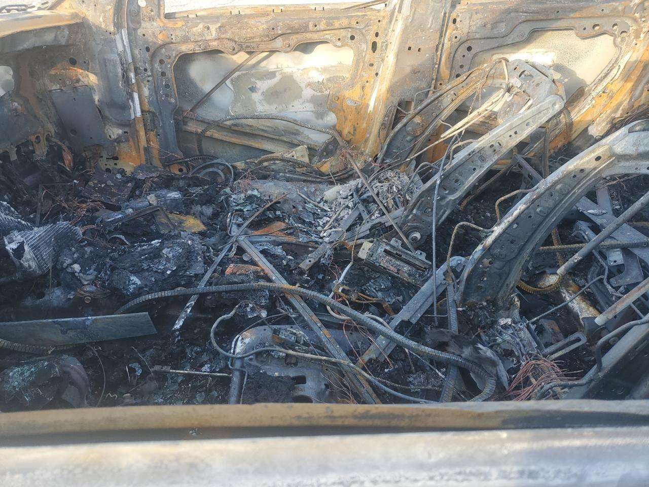 2014 Jeep Grand Cherokee - Image 7