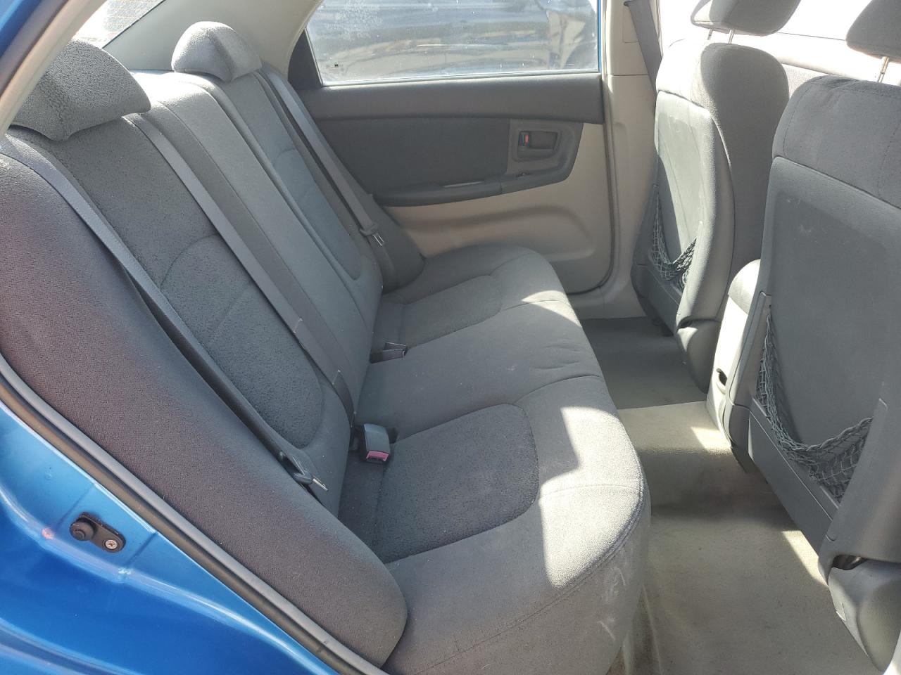 2006 Kia Spectra - Image 10