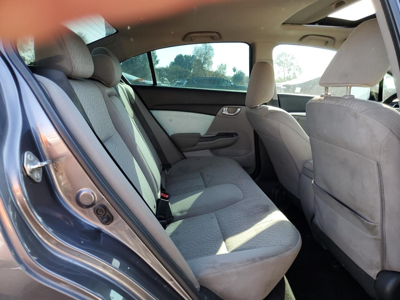 2015 Honda Civic - Image 10