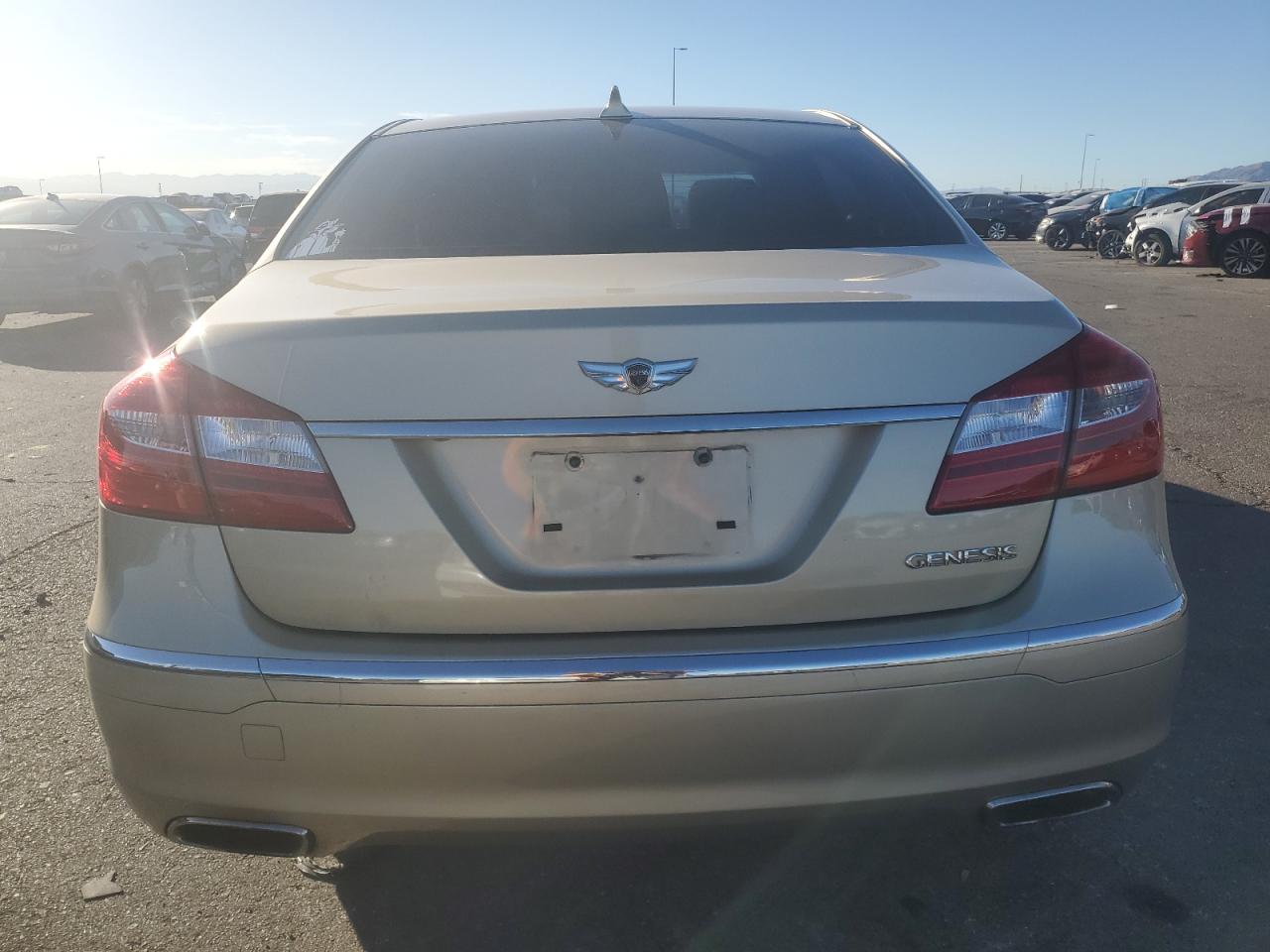 2012 Hyundai Genesis - Image 6