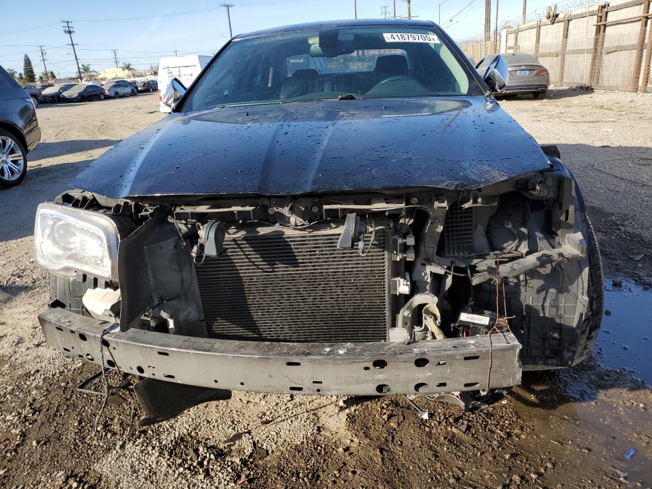 2016 Chrysler 300 - Image 5