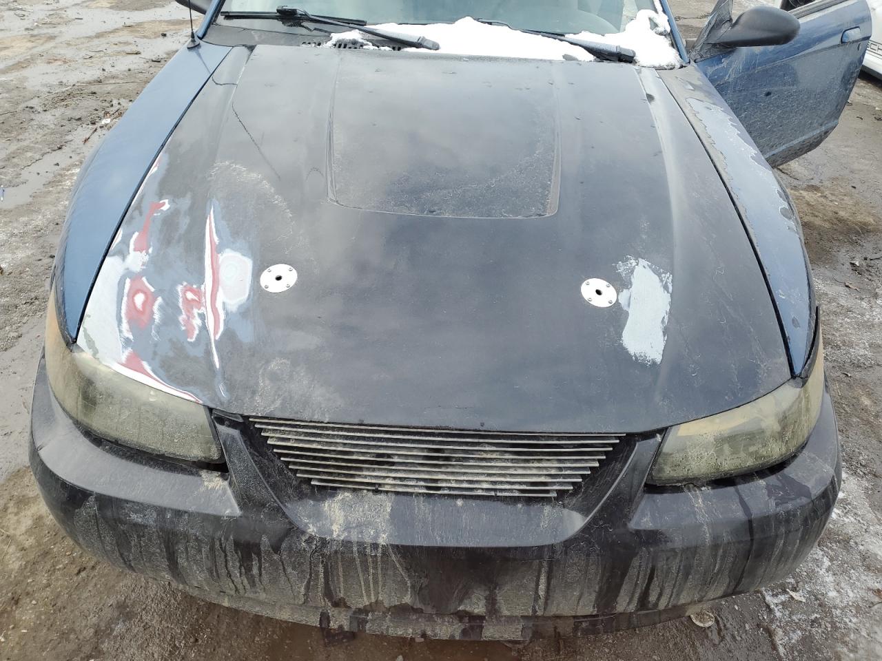 1999 Ford Mustang - Image 11