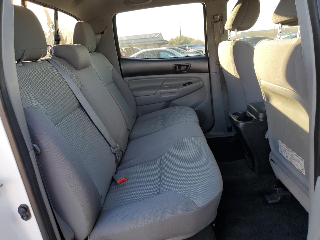 2012 Toyota Tacoma - Image 10