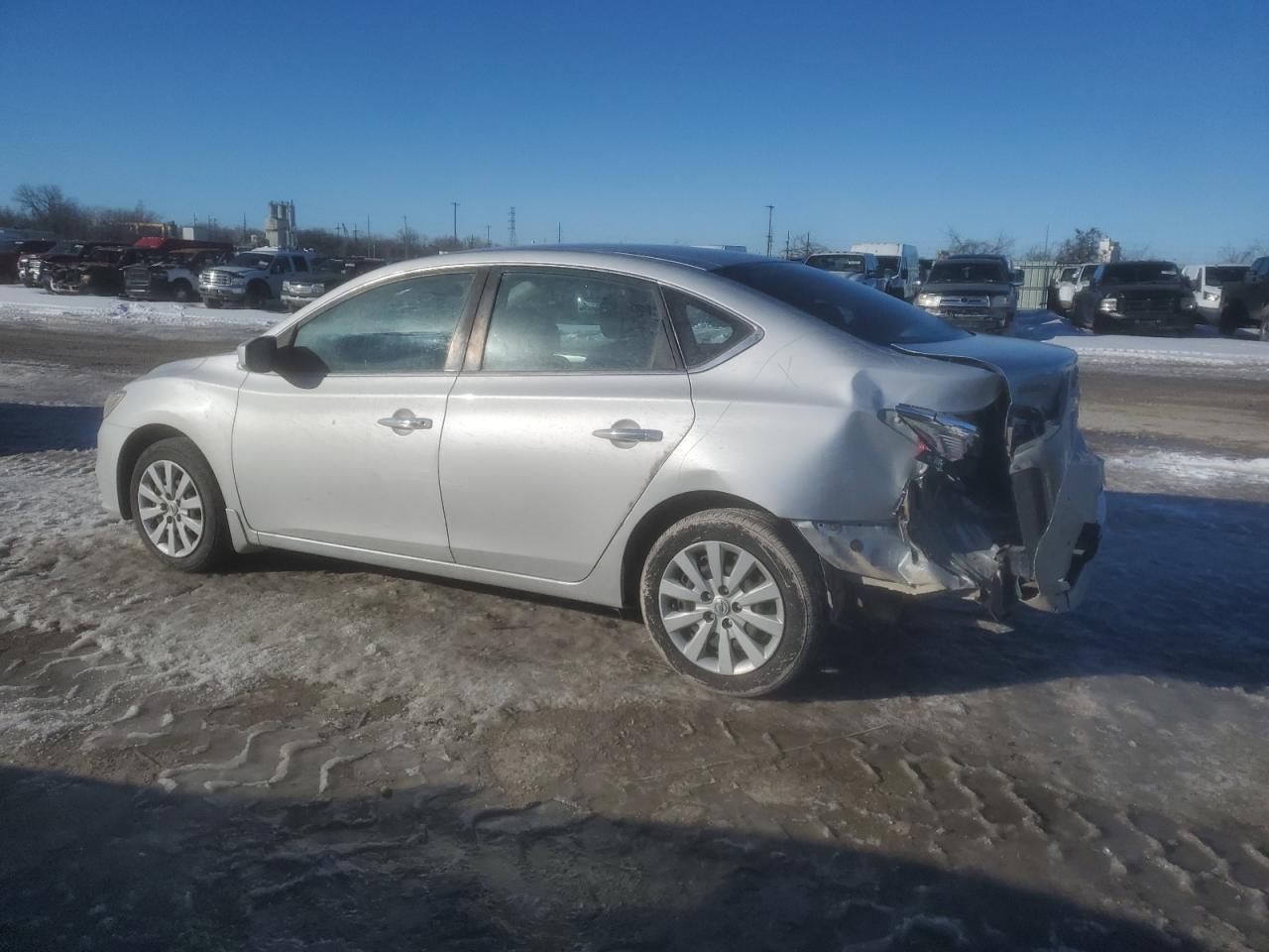 2018 Nissan Sentra - Image 2
