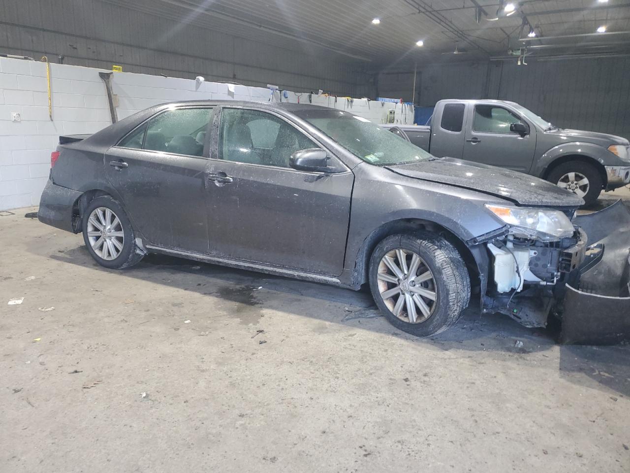 2012 Toyota Camry - Image 4