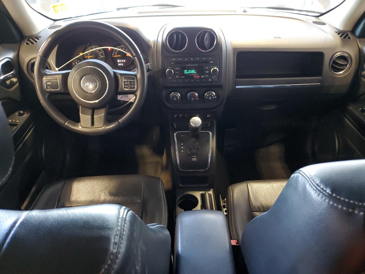 2016 Jeep Liberty (Patriot) - Image 8