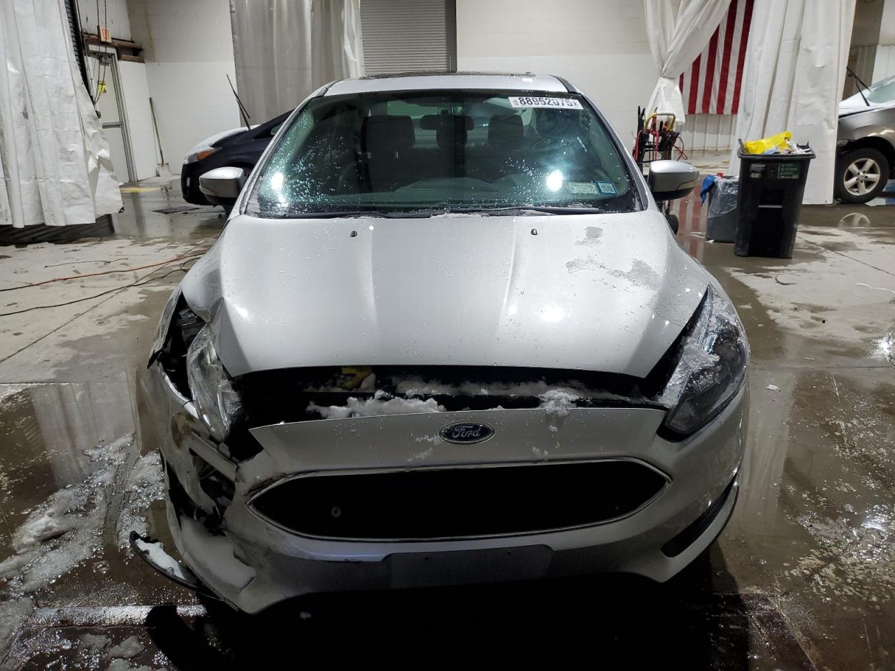 2017 Ford Focus - Image 5