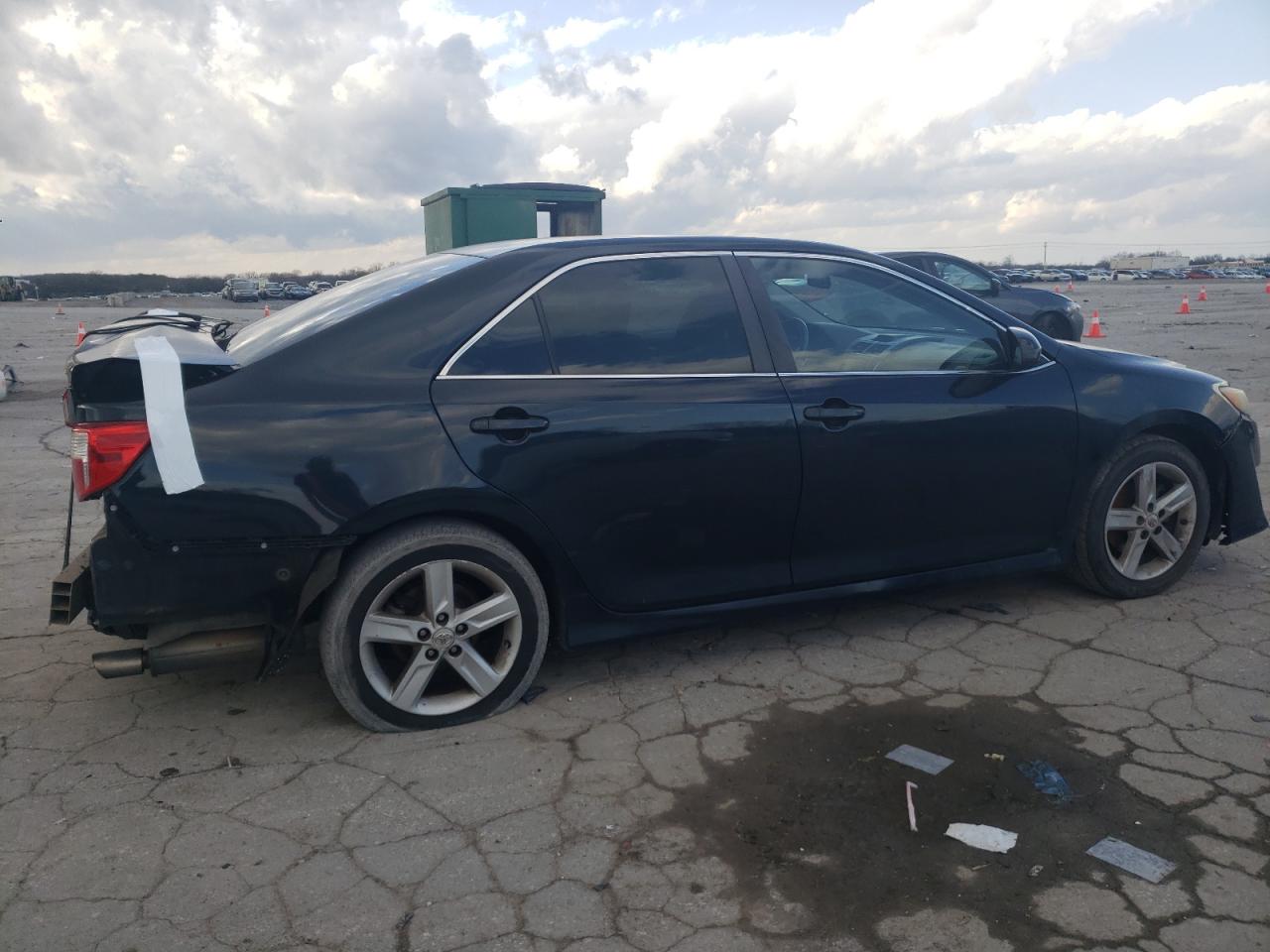 2012 Toyota Camry - Image 3