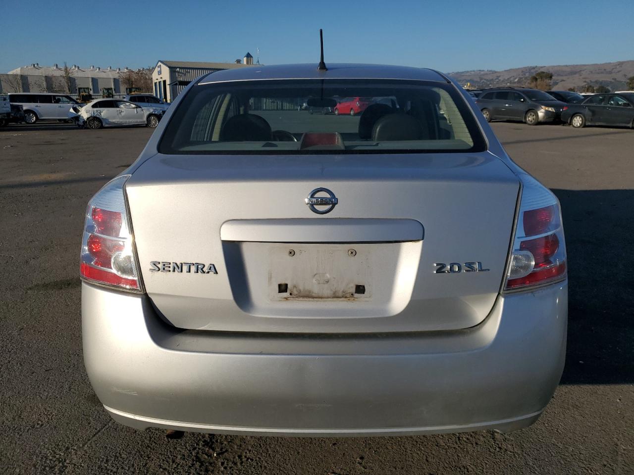 2007 Nissan Sentra - Image 6
