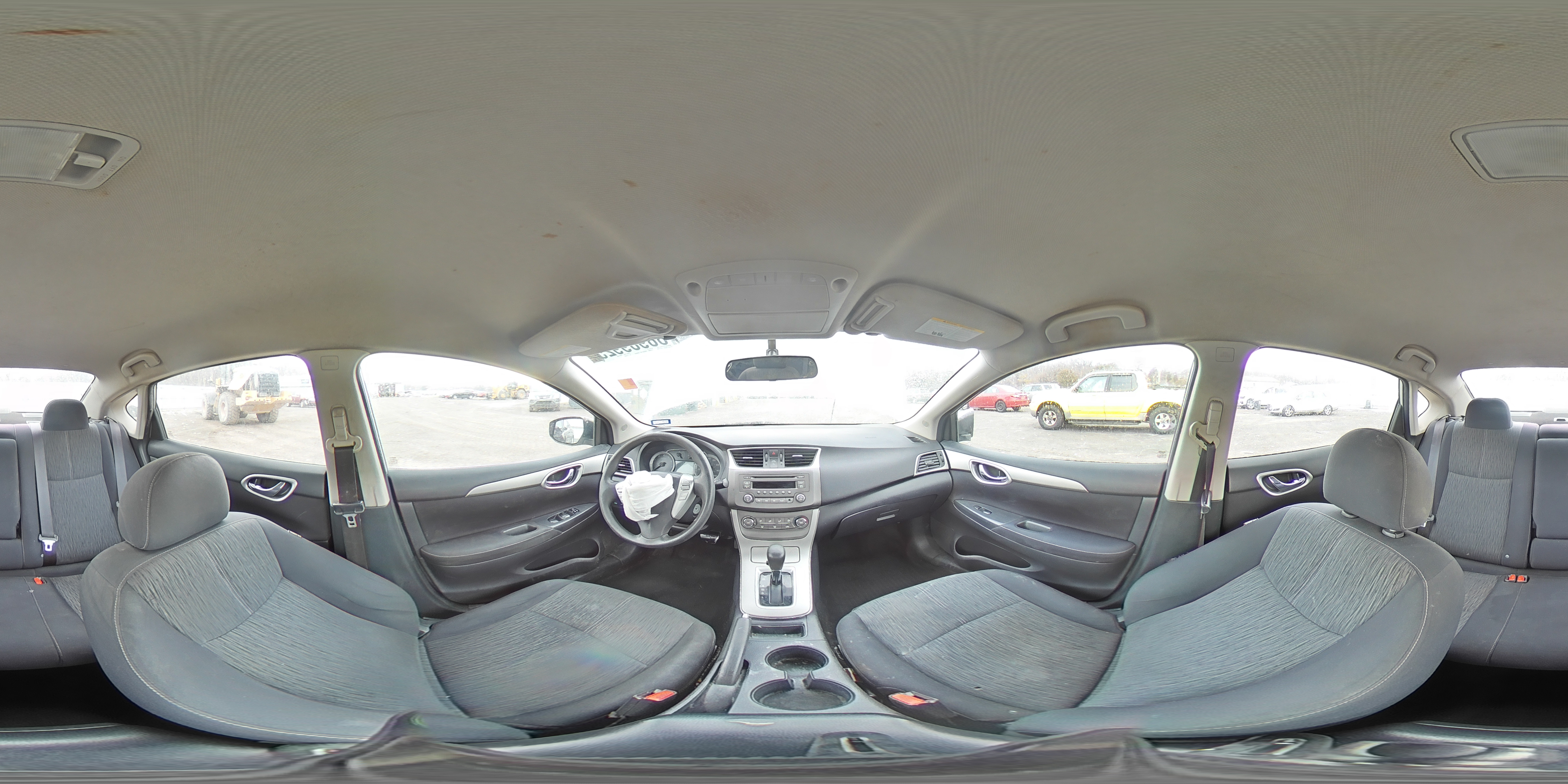 2014 Nissan Sentra - Image 13