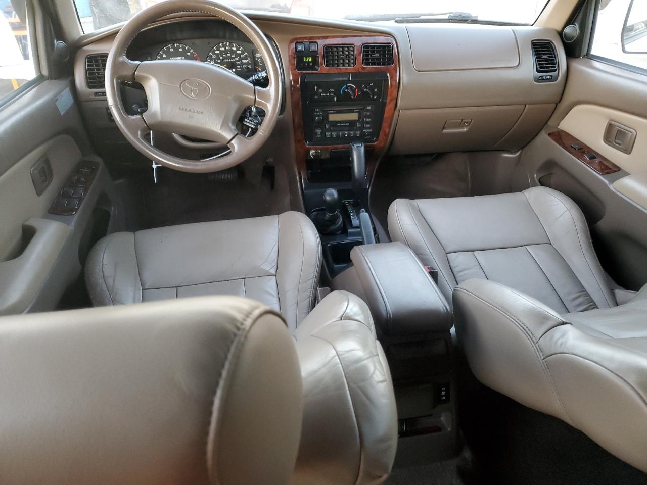 1998 Toyota 4Runner Limited VIN: JT3HN87R7W0189556 Lot: 88506495