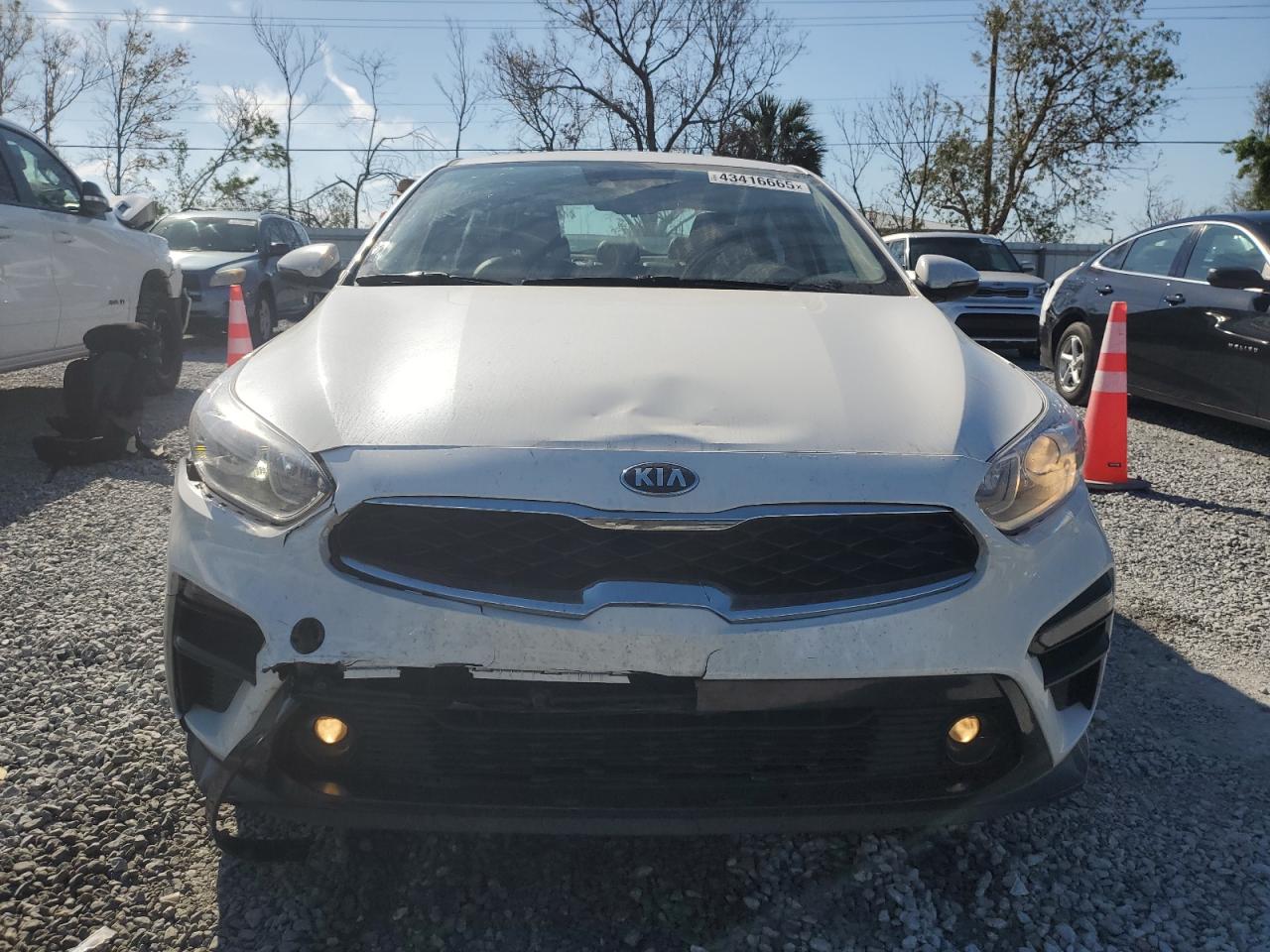 2021 Kia Forte - Image 5