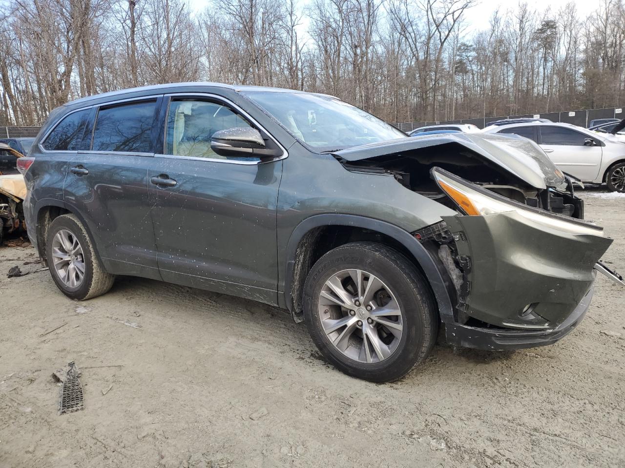 2015 Toyota Highlander - Image 4