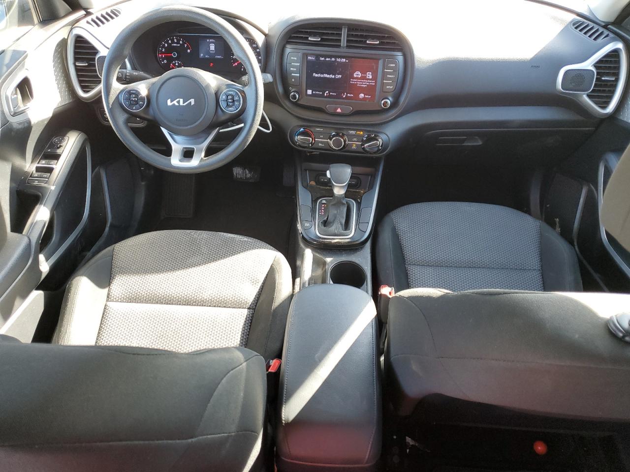 2022 Kia Soul - Image 8