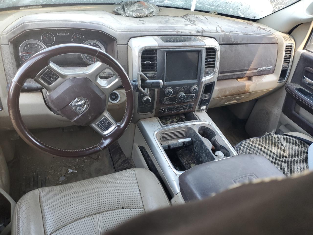 2018 RAM 3500 - Image 8