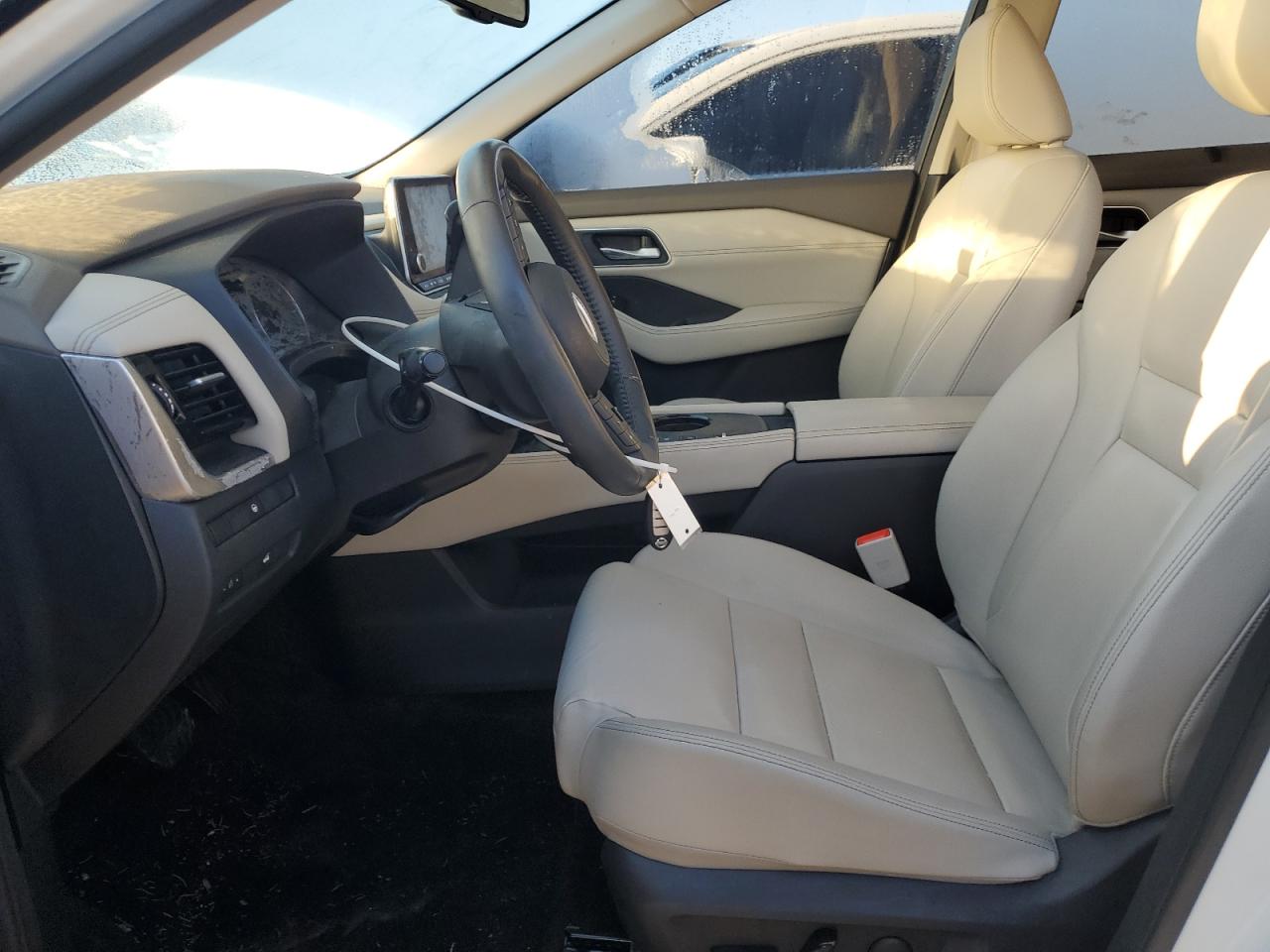 2021 Nissan Rogue - Image 7