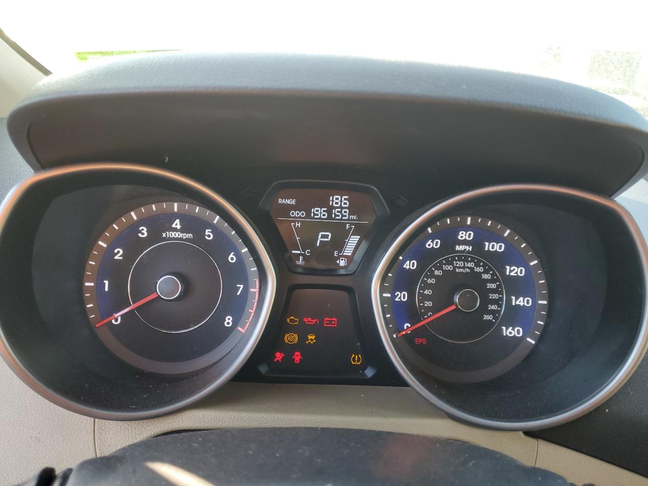 2012 Hyundai Elantra - Image 9