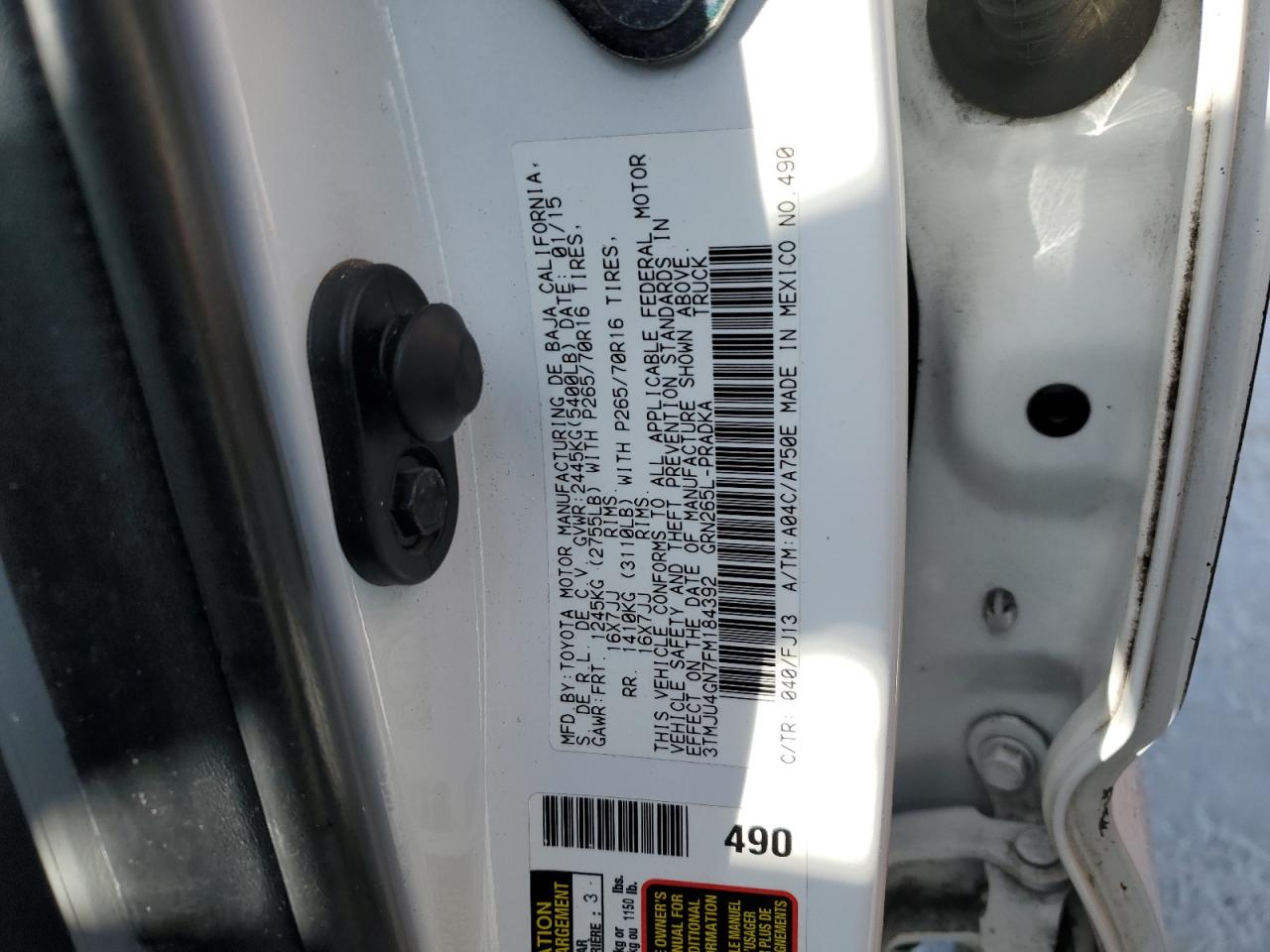 2015 Toyota Tacoma - Image 14