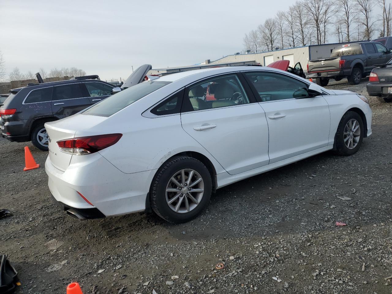 2019 Hyundai Sonata - Image 3