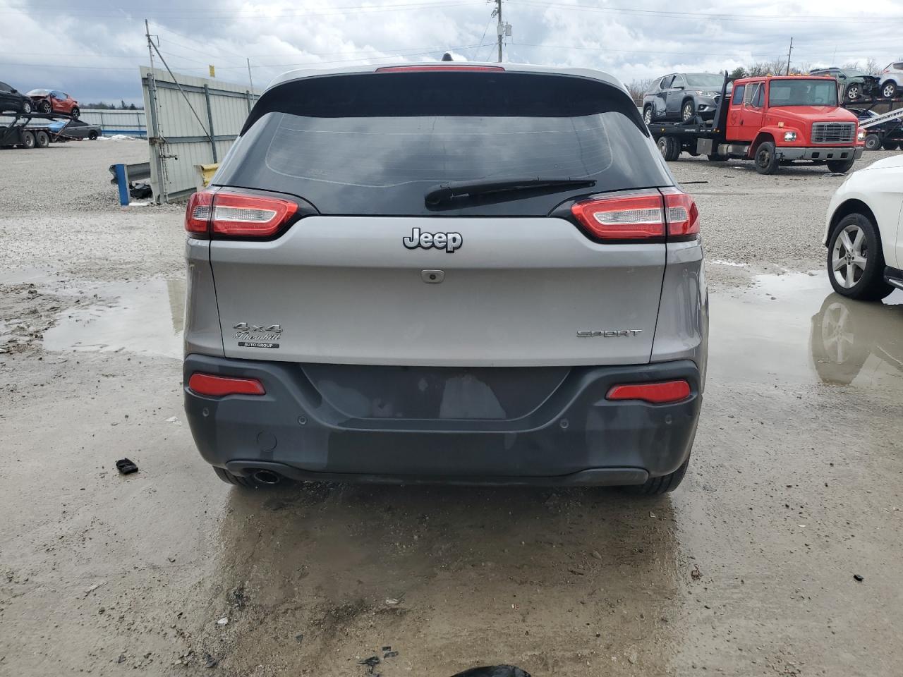 2017 Jeep Grand Cherokee - Image 6
