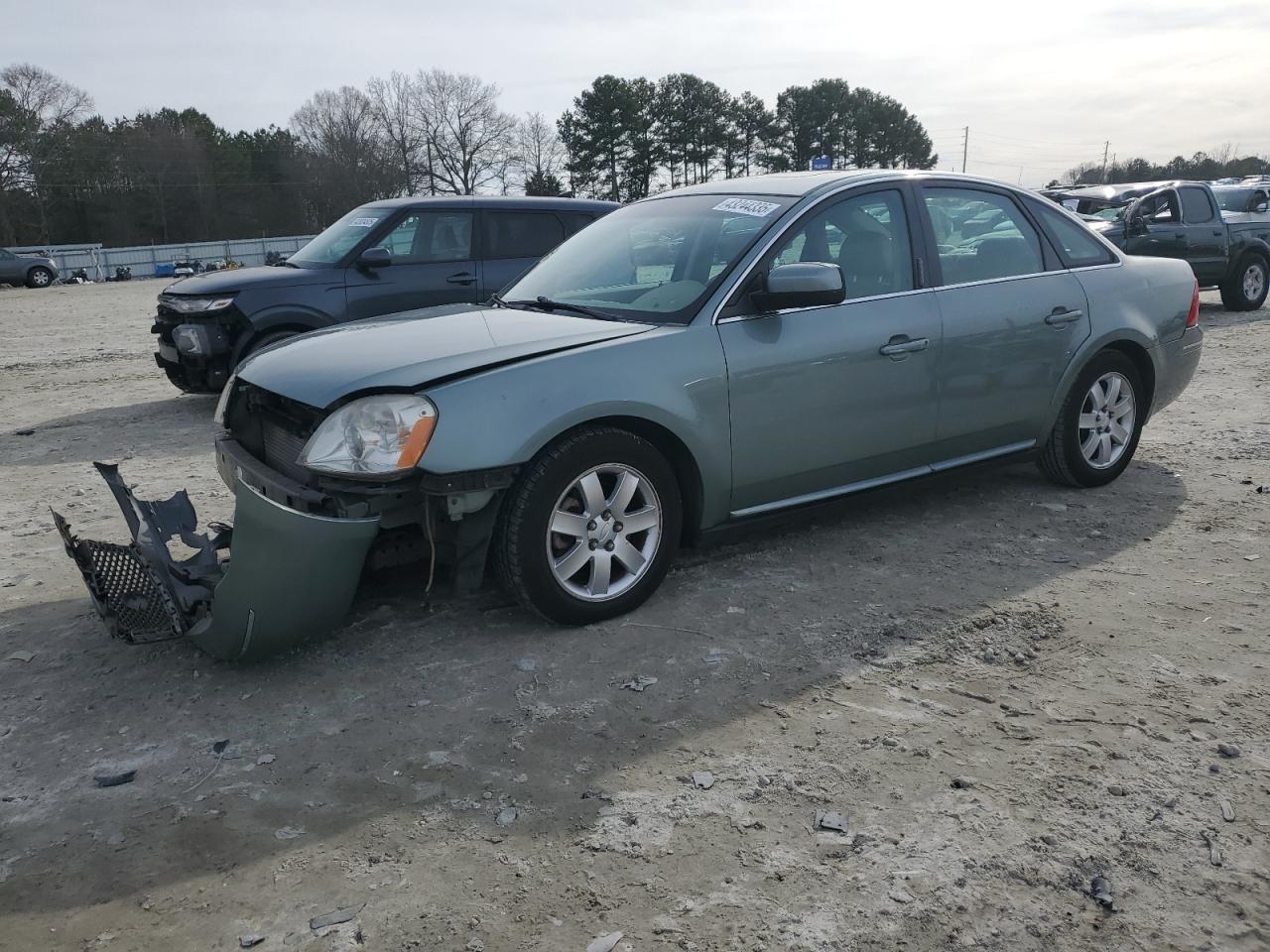 2007 Ford Five Hundred - Image 1