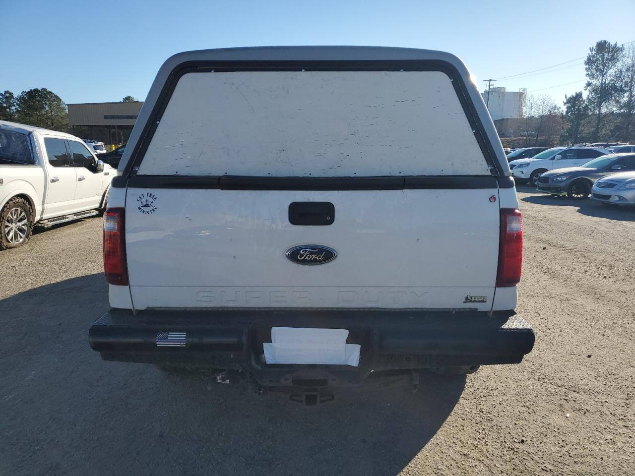 2011 Ford F250 - Image 6
