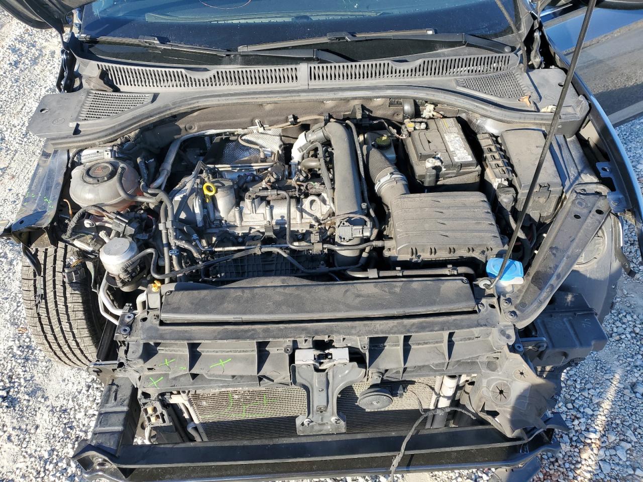 2019 Volkswagen Jetta - Image 11