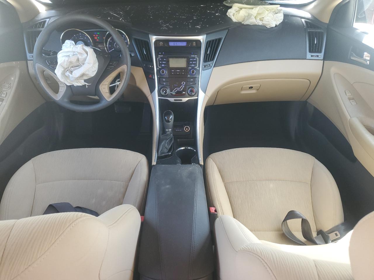 2011 Hyundai Sonata - Image 8