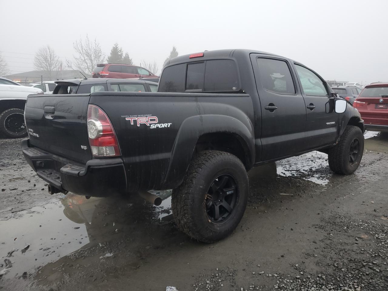 2011 Toyota Tacoma - Image 3