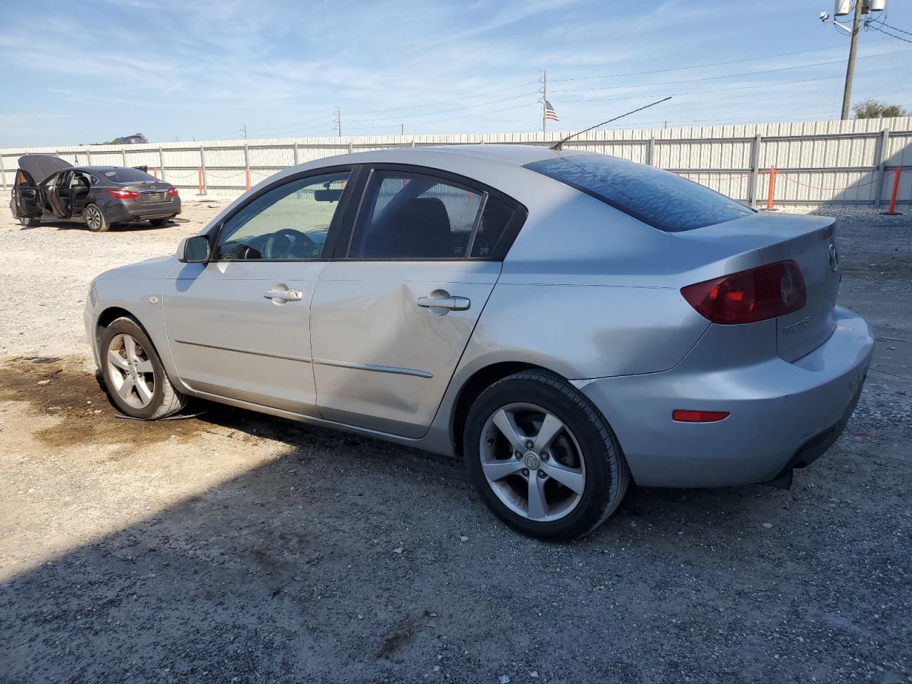 2004 Mazda 3 - Image 2