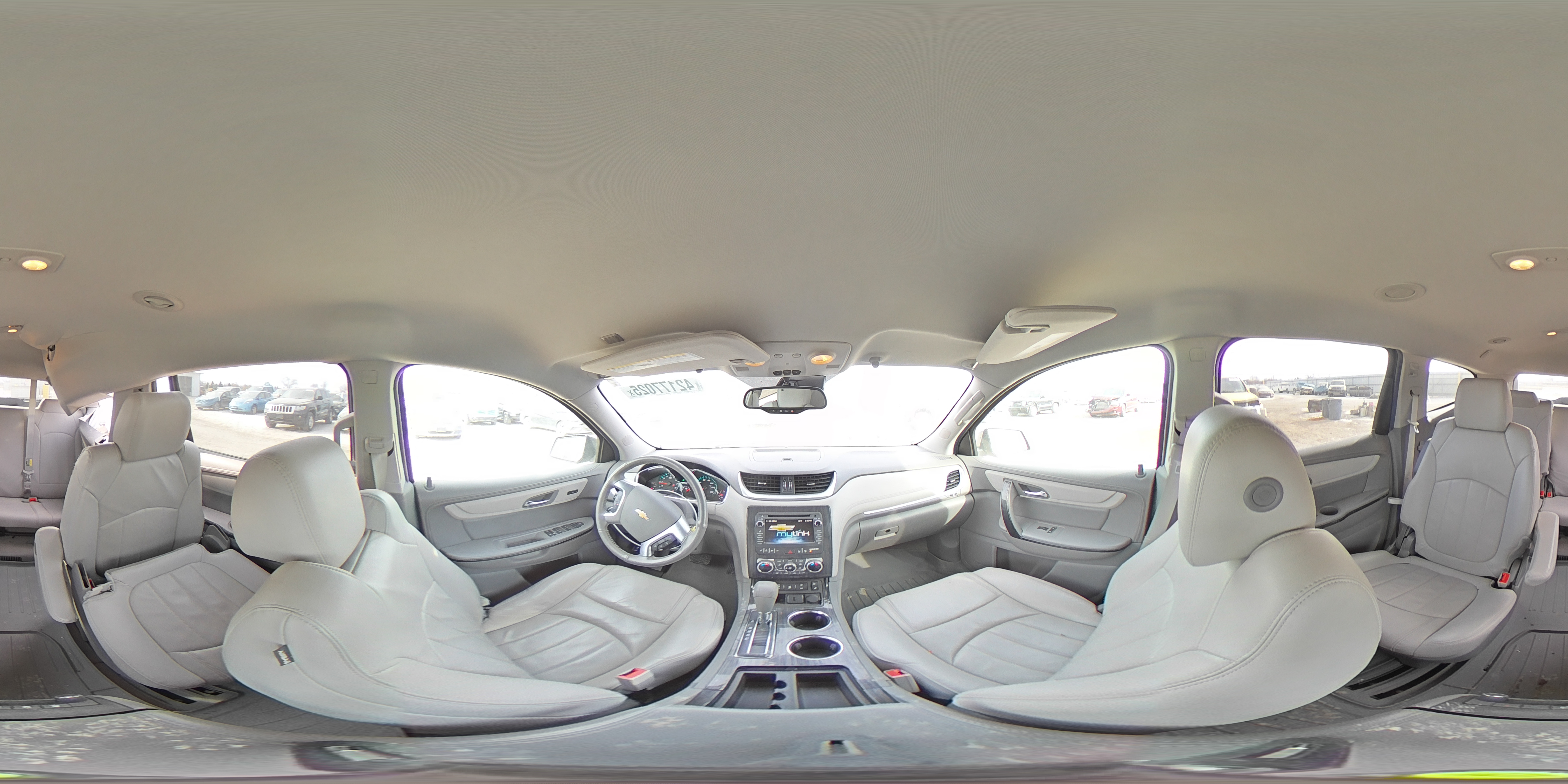 2016 Chevrolet Traverse - Image 14