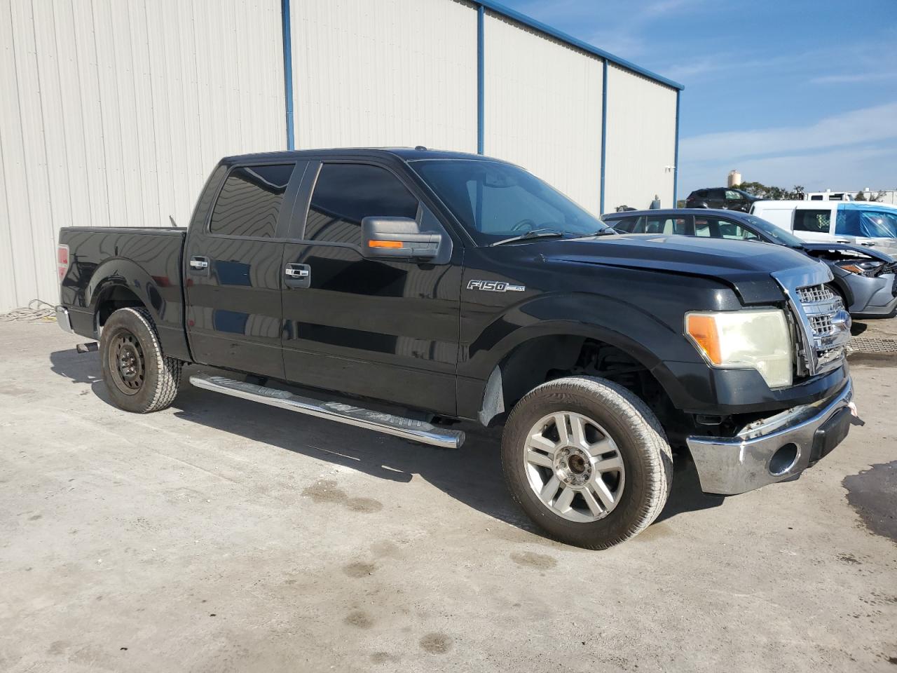 2013 Ford F-150 - Image 4