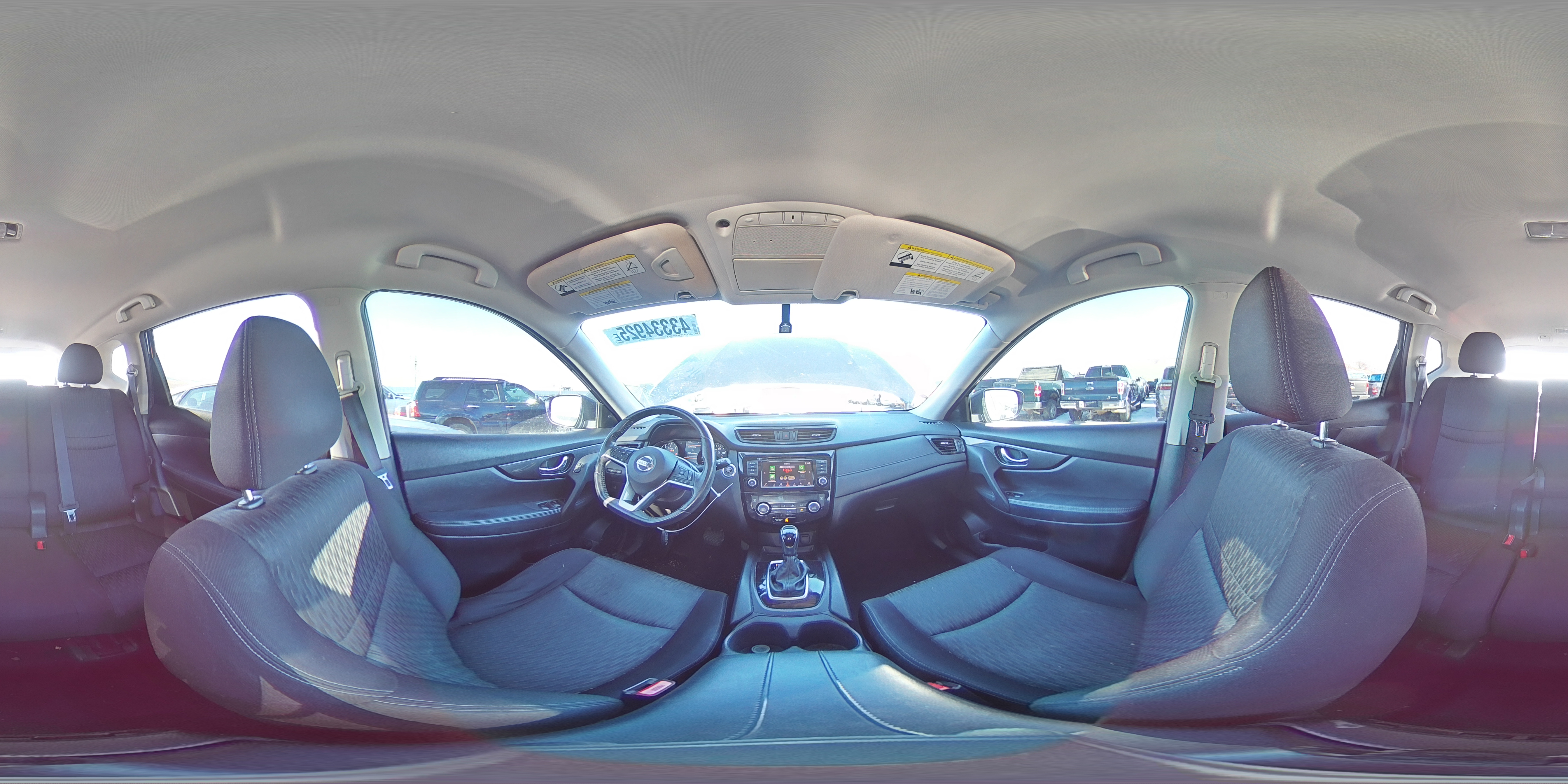 2018 Nissan Rogue - Image 14