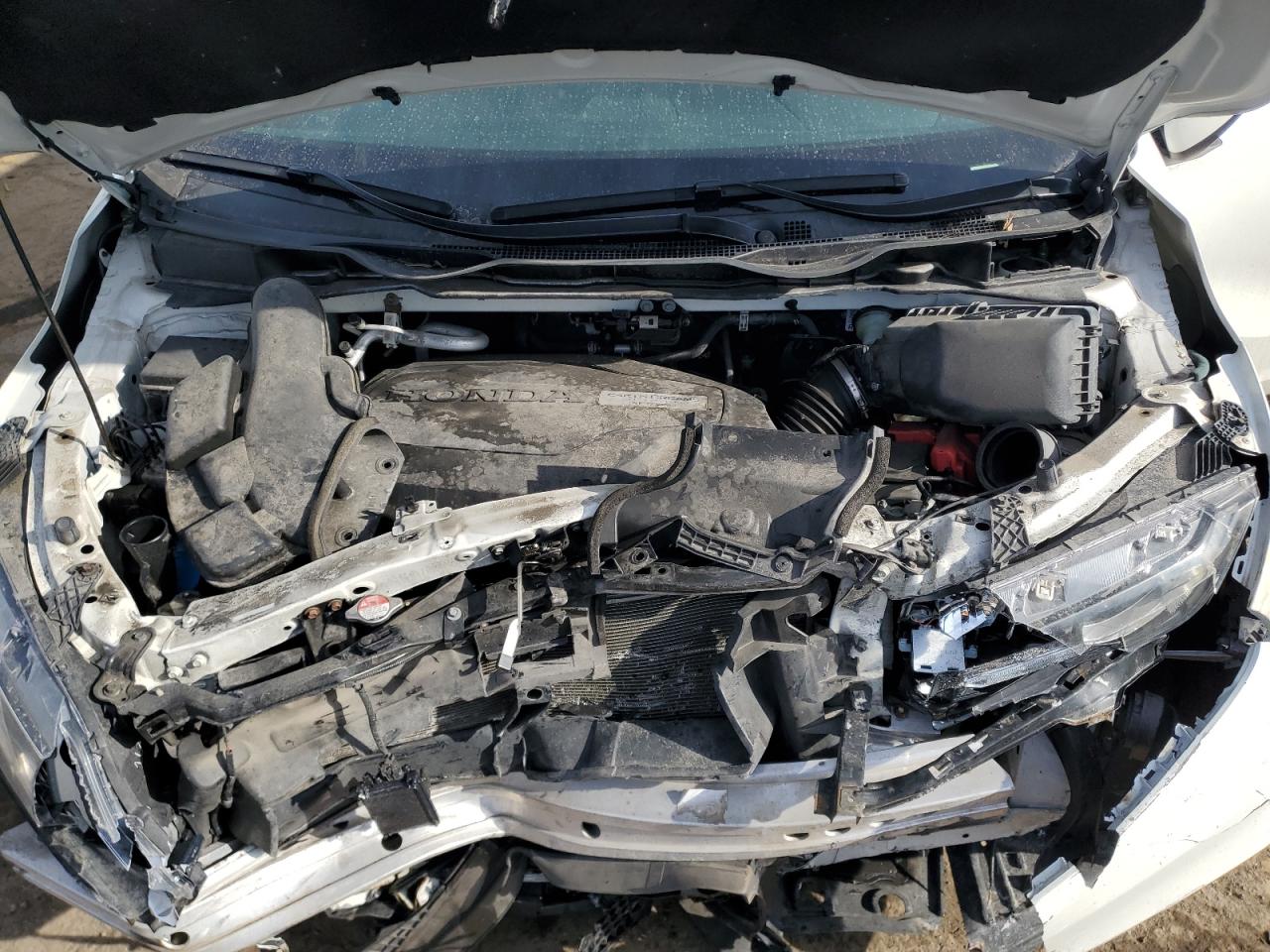 2018 Honda Odyssey - Image 12