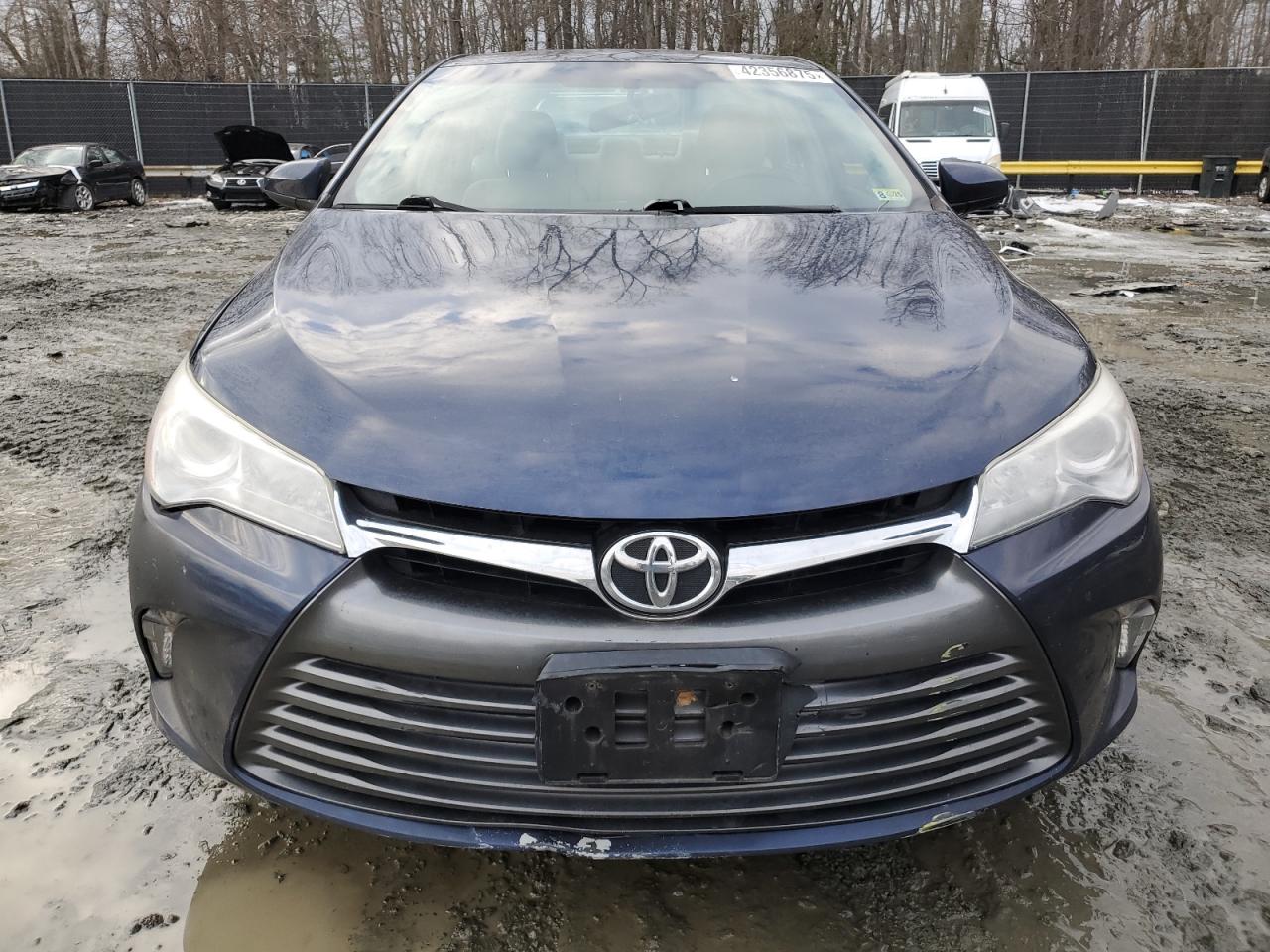2017 Toyota Camry - Image 5