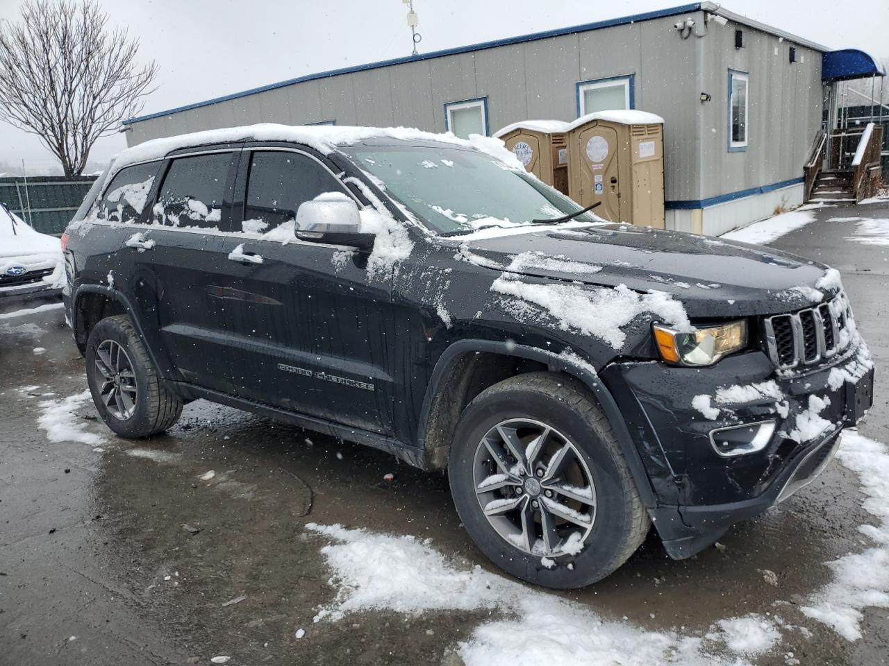 2017 Jeep Grand Cherokee - Image 4