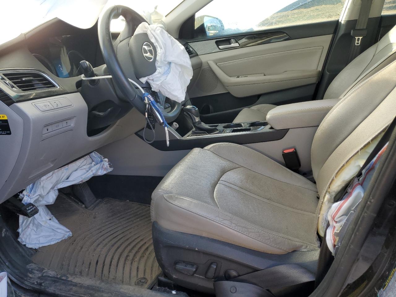 2017 Hyundai Sonata - Image 7