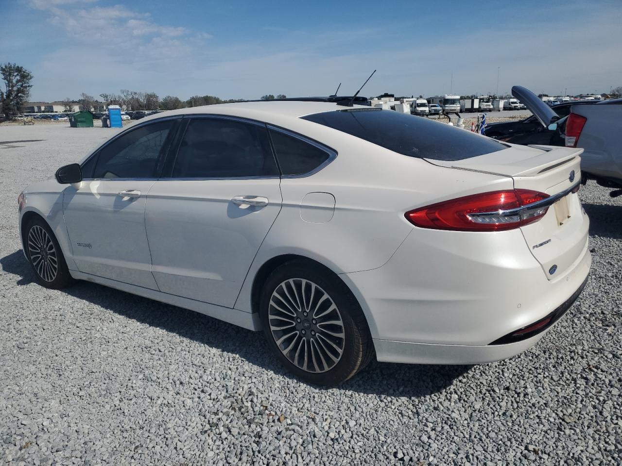 2018 Ford Fusion - Image 2