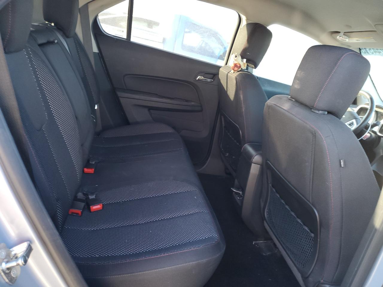 2015 Chevrolet Equinox - Image 11