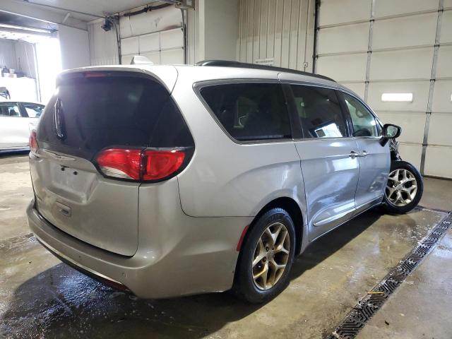  CHRYSLER PACIFICA 2017 Серебристый