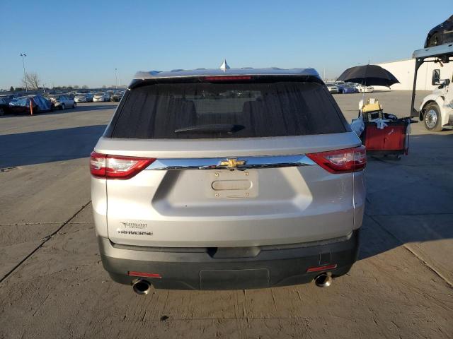  CHEVROLET TRAVERSE 2019 Серебристый