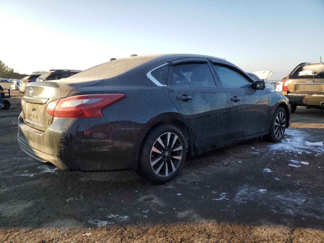 2018 Nissan Altima - Image 3