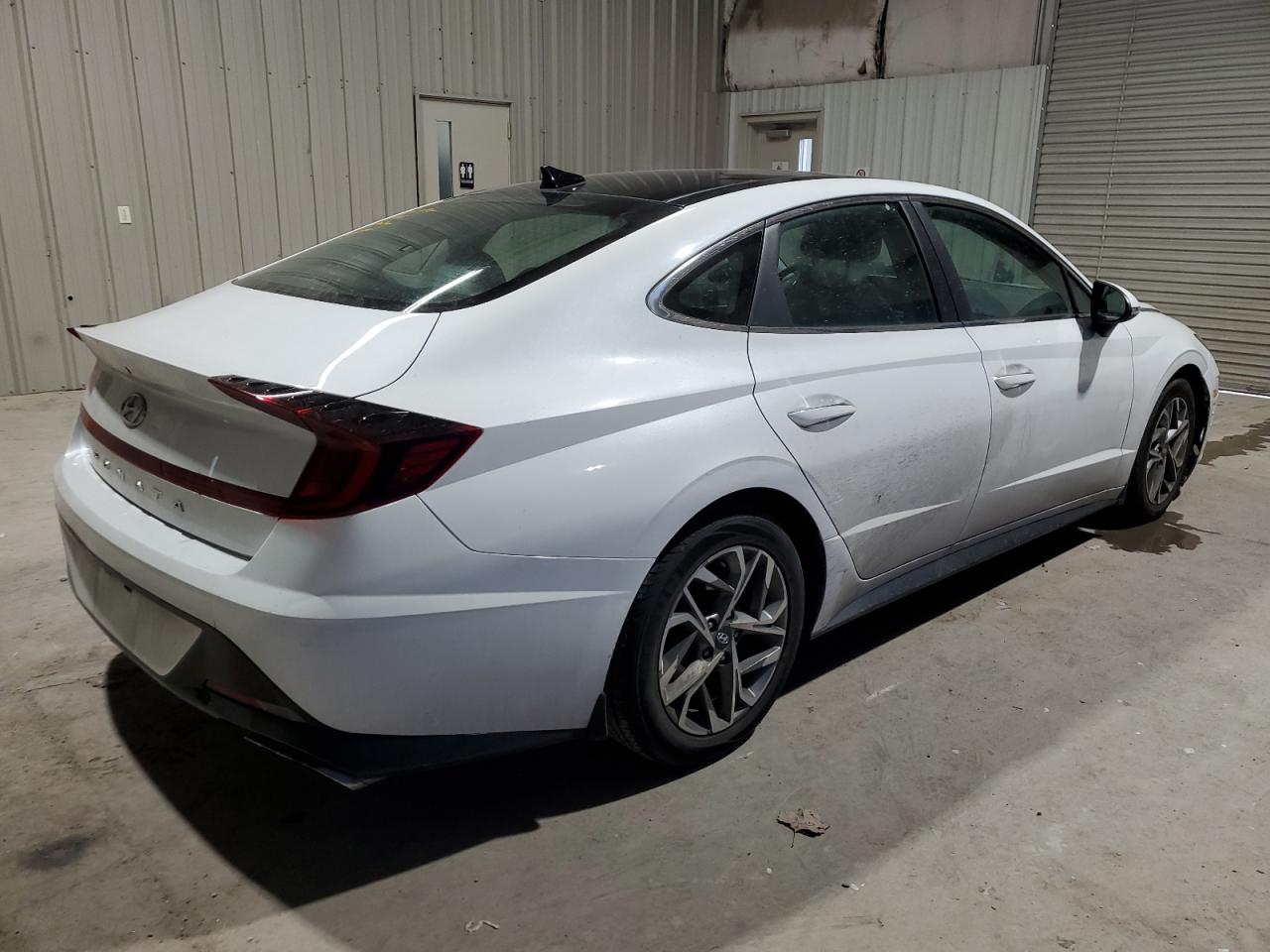 2021 Hyundai Sonata - Image 3