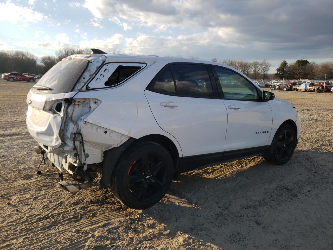 2019 Chevrolet Equinox - Image 3