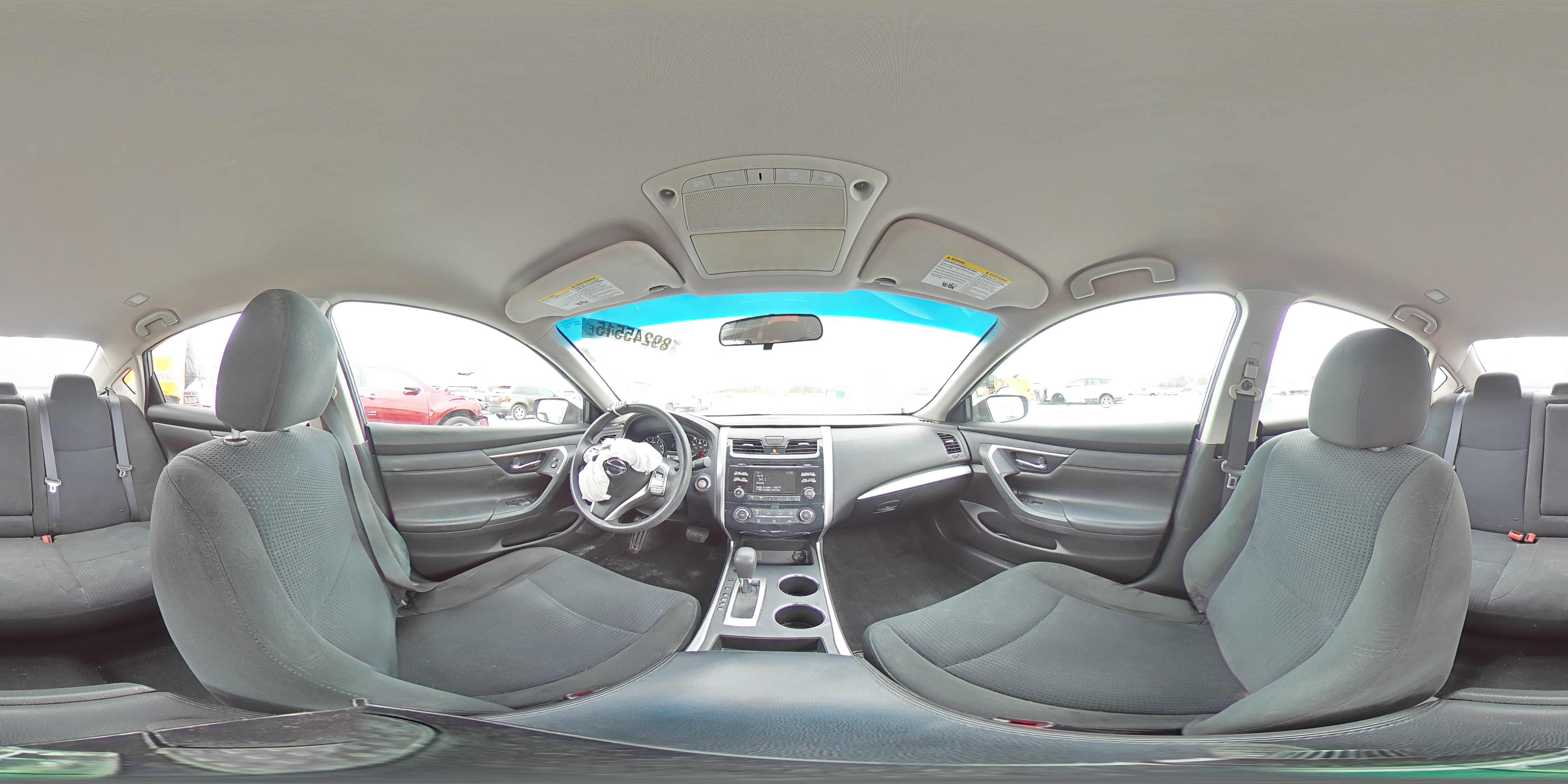 2015 Nissan Altima - Image 13