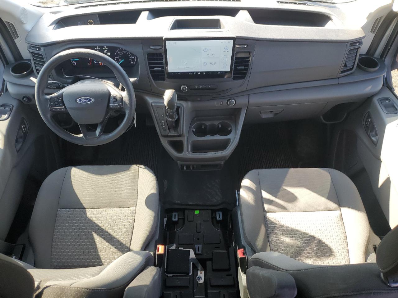 2022 Ford Transit - Image 8